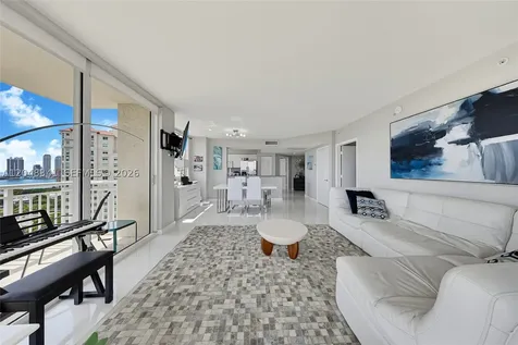 19501 W Country Club Drive Aventura FL 33180