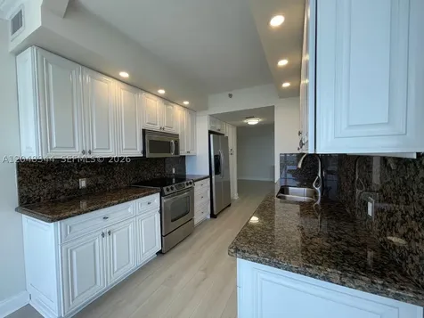 20281 E Country Club Drive Aventura FL 33180