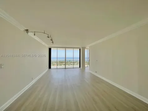 20281 E Country Club Drive Aventura FL 33180