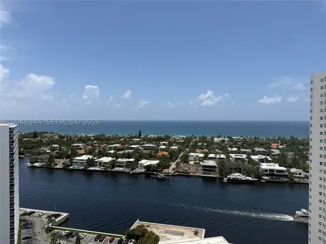 20281 E Country Club Drive Aventura FL 33180
