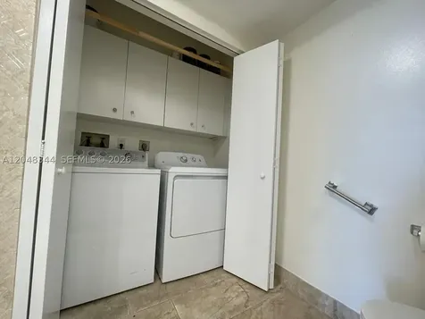 20281 E Country Club Drive Aventura FL 33180