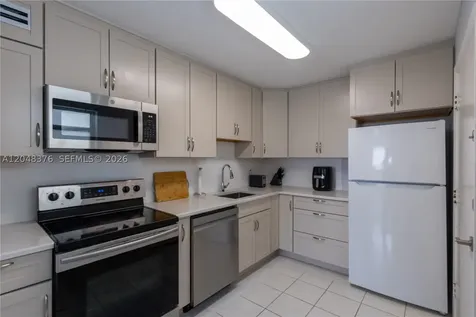 1750 James Avenue Miami Beach FL 33139