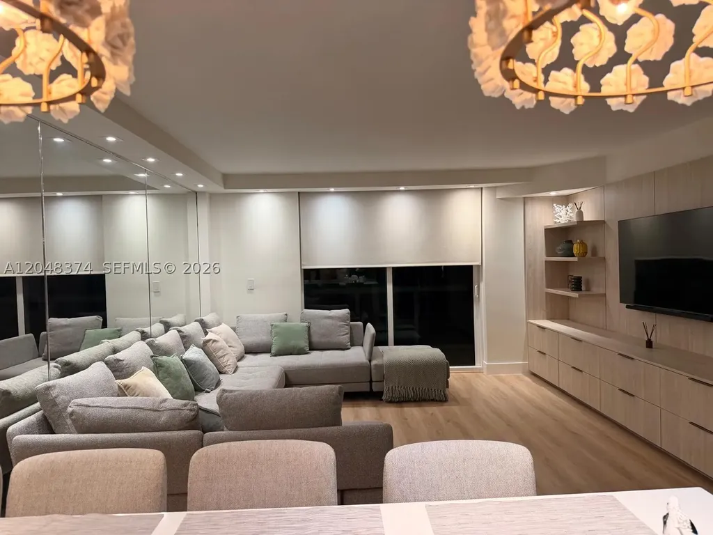 10275 Collins Avenue Bal Harbour FL 33154