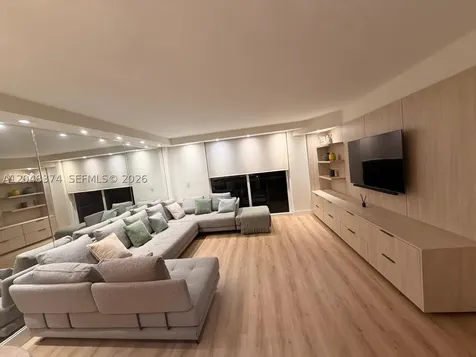 10275 Collins Avenue Bal Harbour FL 33154