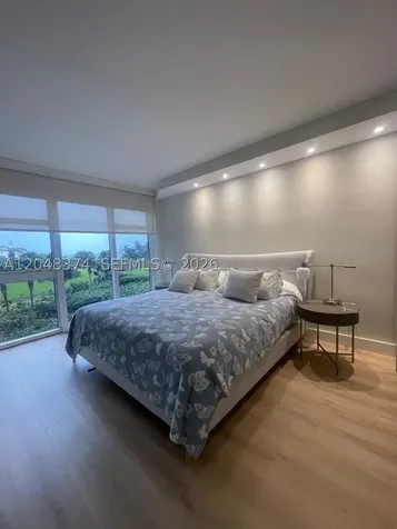 10275 Collins Avenue Bal Harbour FL 33154