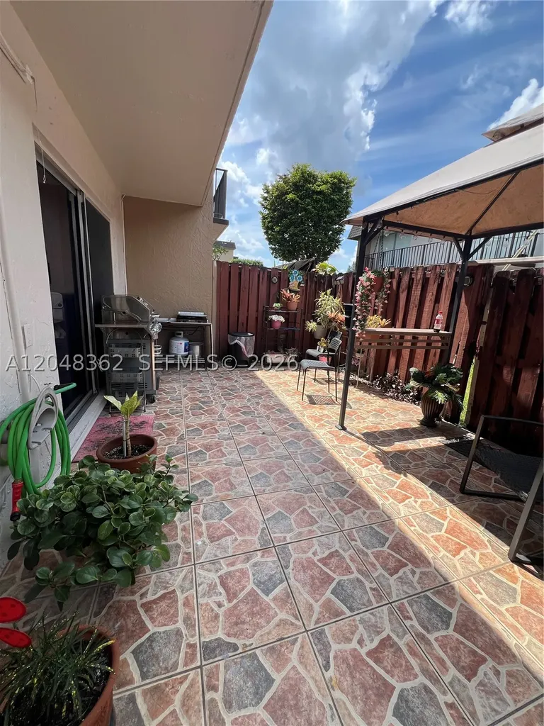 870 SW 129th Place Miami FL 33184
