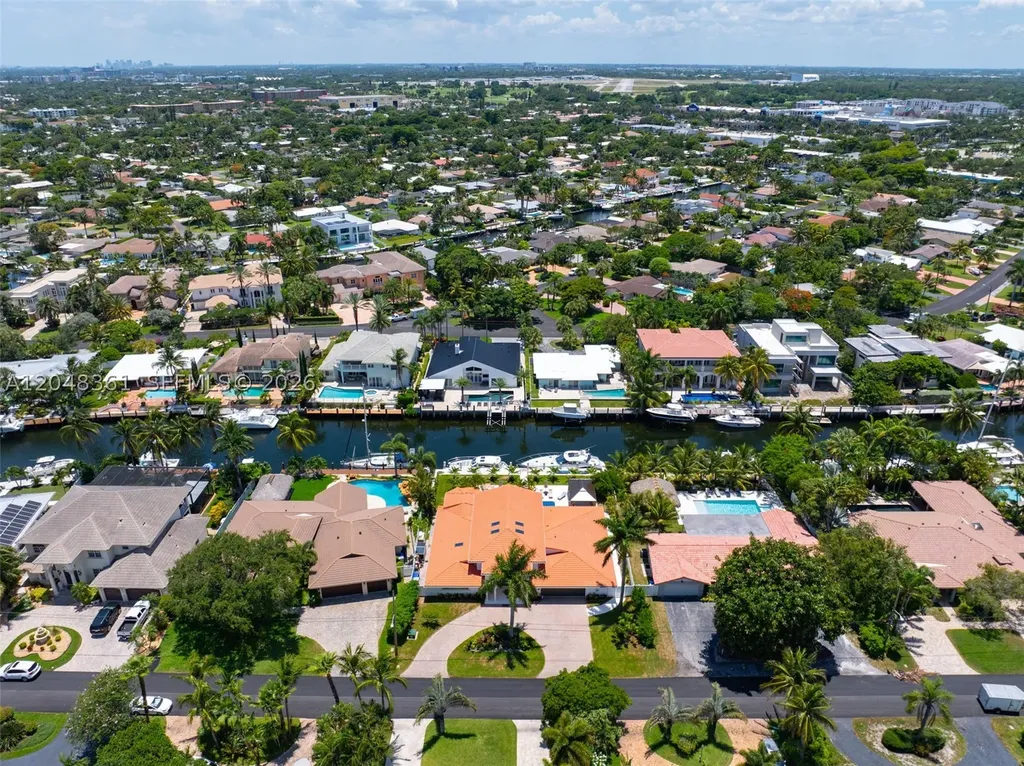 2770 NE 23rd Place Pompano Beach FL 33062