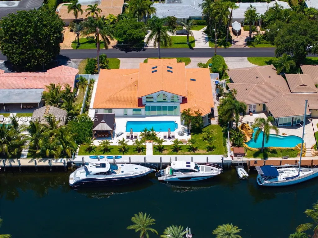 2770 NE 23rd Place Pompano Beach FL 33062