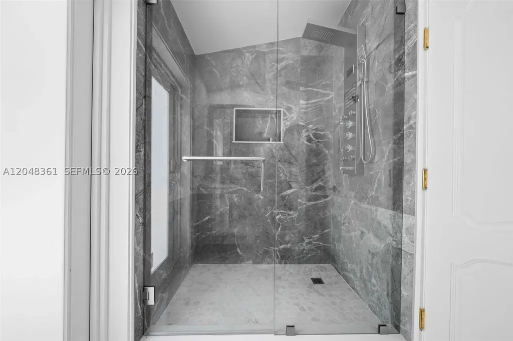 2770 NE 23rd Place Pompano Beach FL 33062