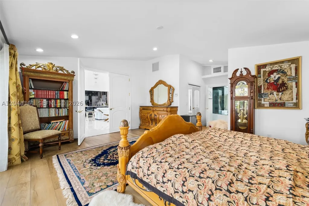 2770 NE 23rd Place Pompano Beach FL 33062