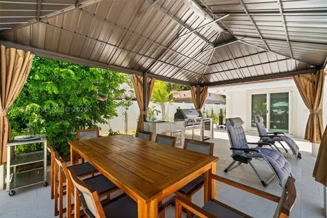 2770 NE 23rd Place Pompano Beach FL 33062