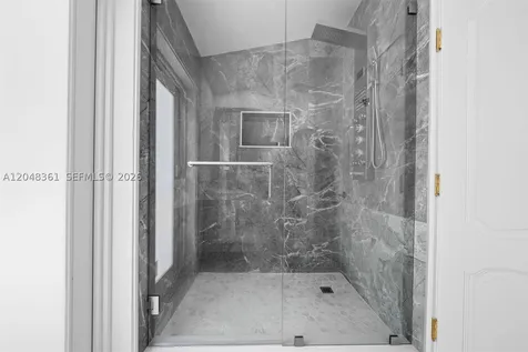 2770 NE 23rd Place Pompano Beach FL 33062