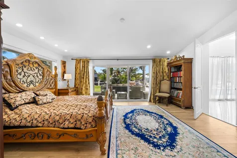 2770 NE 23rd Place Pompano Beach FL 33062