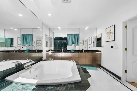 2770 NE 23rd Place Pompano Beach FL 33062