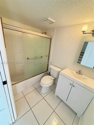 6926 NW 166th Terrace Miami Lakes FL 33014
