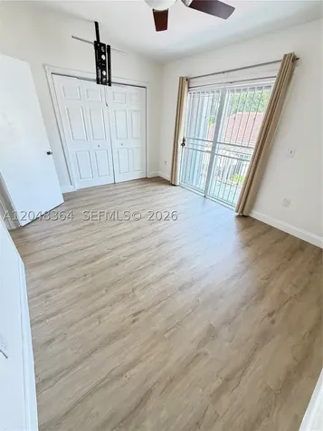 6926 NW 166th Terrace Miami Lakes FL 33014