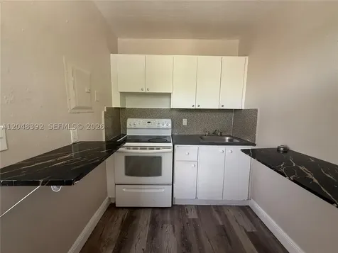 6901 NW 8th Avenue Miami FL 33150