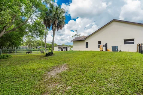 11448 N 59th Street N West Palm Beach FL 33411