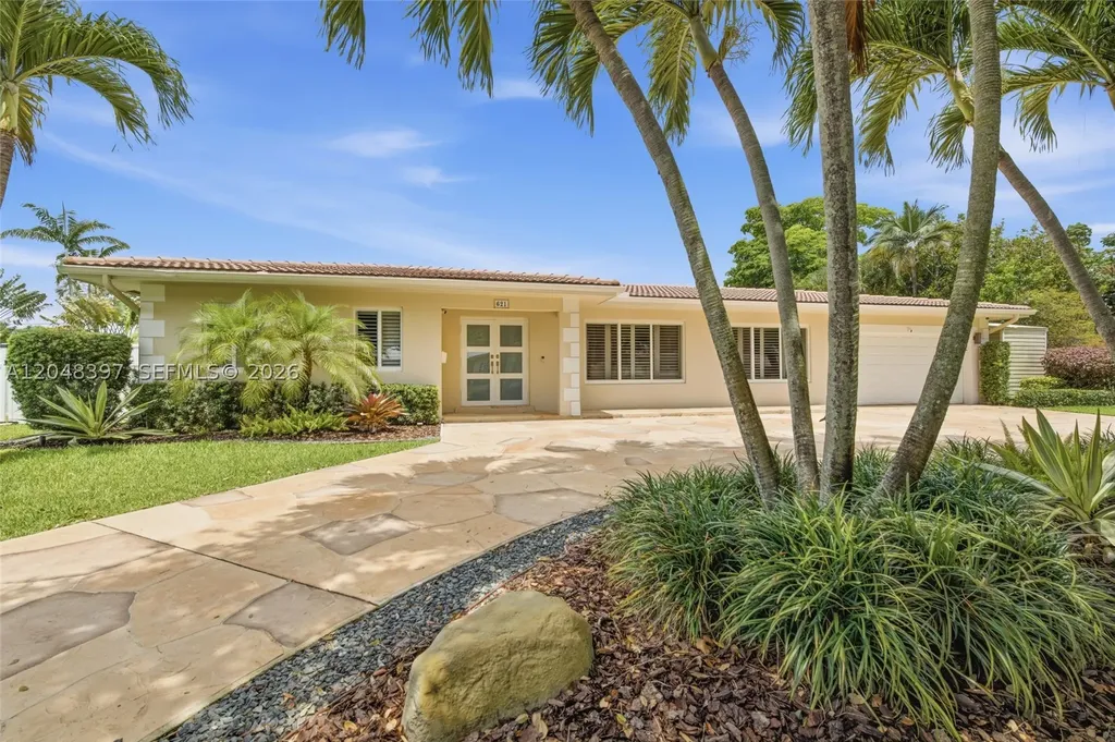 621 NW 74th Avenue Plantation FL 33317