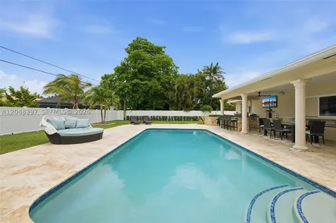 621 NW 74th Avenue Plantation FL 33317