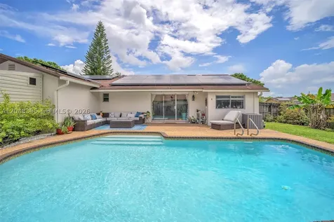 2401 NW 110th Terrace Sunrise FL 33322