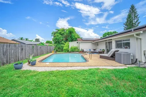 2401 NW 110th Terrace Sunrise FL 33322