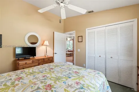 2472 SE Hillard Road Port St. Lucie FL 34952