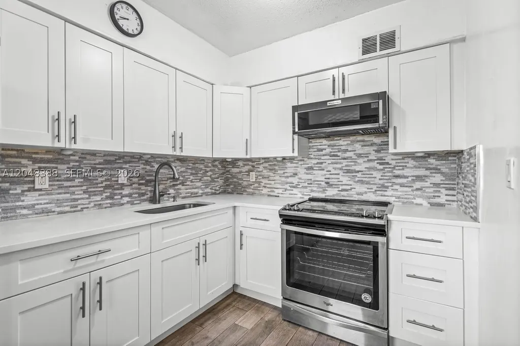 260 NW 19th Street Boca Raton FL 33432