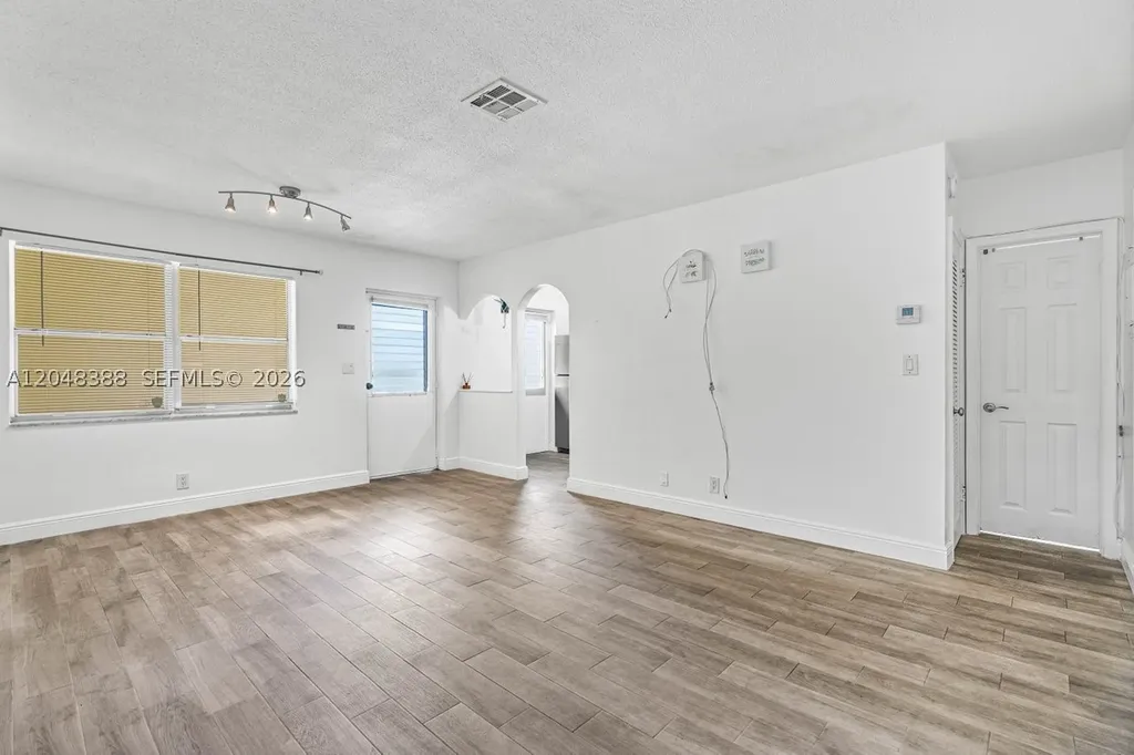 260 NW 19th Street Boca Raton FL 33432