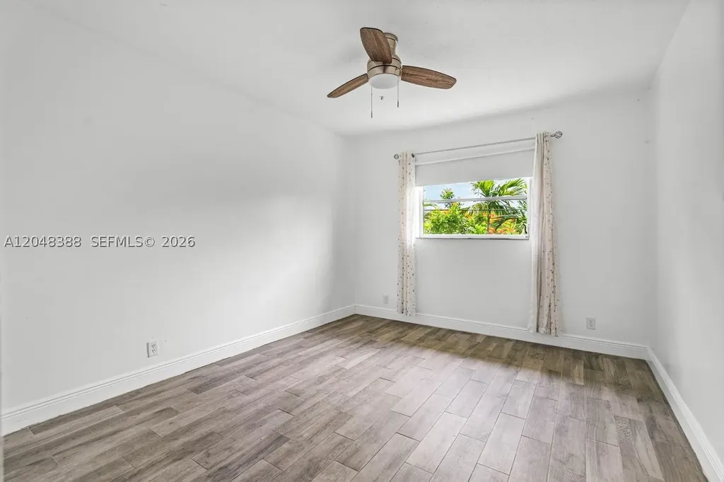 260 NW 19th Street Boca Raton FL 33432