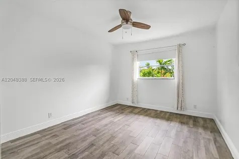 260 NW 19th Street Boca Raton FL 33432