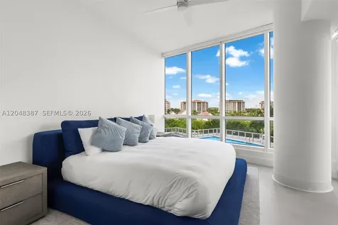 100 S Pointe Drive Miami Beach FL 33139