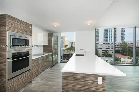 460 NE 28 Street Miami FL 33132