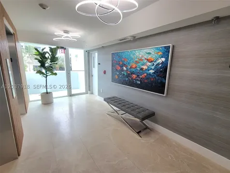 5880 Collins Avenue Miami Beach FL 33140