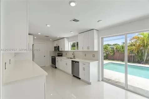 10501 SW 53rd Street Miami FL 33165