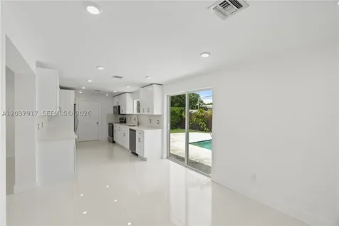 10501 SW 53rd Street Miami FL 33165