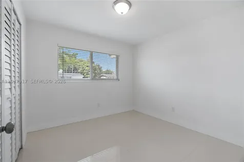 10501 SW 53rd Street Miami FL 33165
