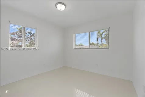 10501 SW 53rd Street Miami FL 33165