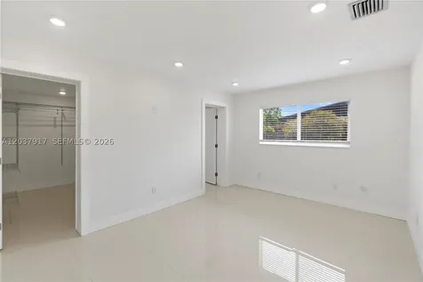 10501 SW 53rd Street Miami FL 33165