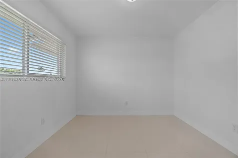 10501 SW 53rd Street Miami FL 33165