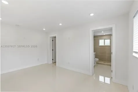 10501 SW 53rd Street Miami FL 33165