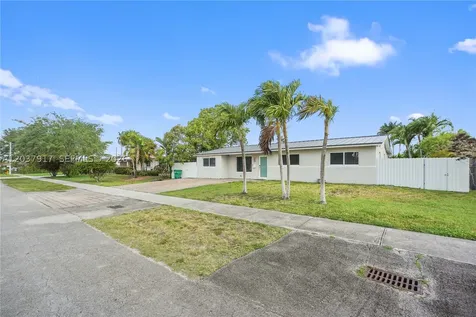 10501 SW 53rd Street Miami FL 33165