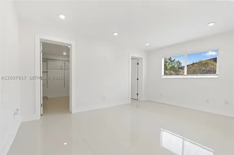10501 SW 53rd Street Miami FL 33165