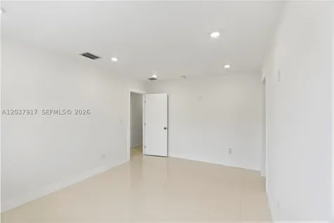 10501 SW 53rd Street Miami FL 33165