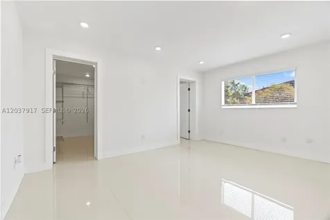 10501 SW 53rd Street Miami FL 33165