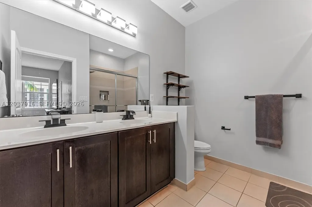712 SW 2nd Way Pompano Beach FL 33060