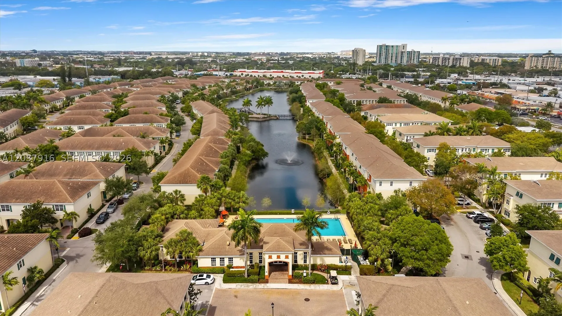 712 SW 2nd Way Pompano Beach FL 33060