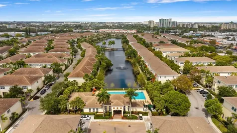 712 SW 2nd Way Pompano Beach FL 33060