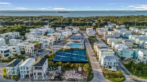 94825 Overseas #254 Key Largo FL 33037