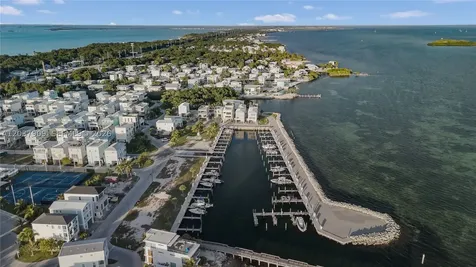 94825 Overseas #254 Key Largo FL 33037